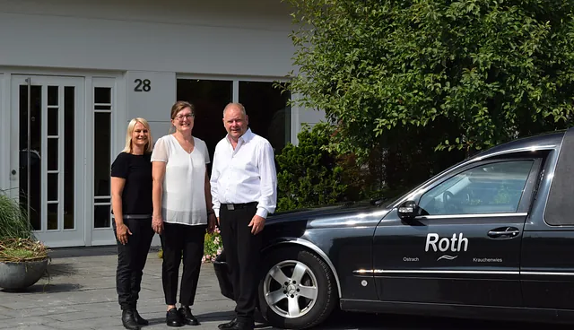 Teamfoto Roth-Bestattungen